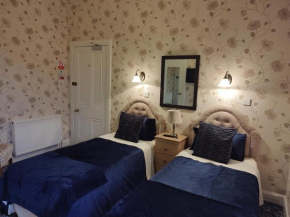 Отель Dunallan Guest House  Перт